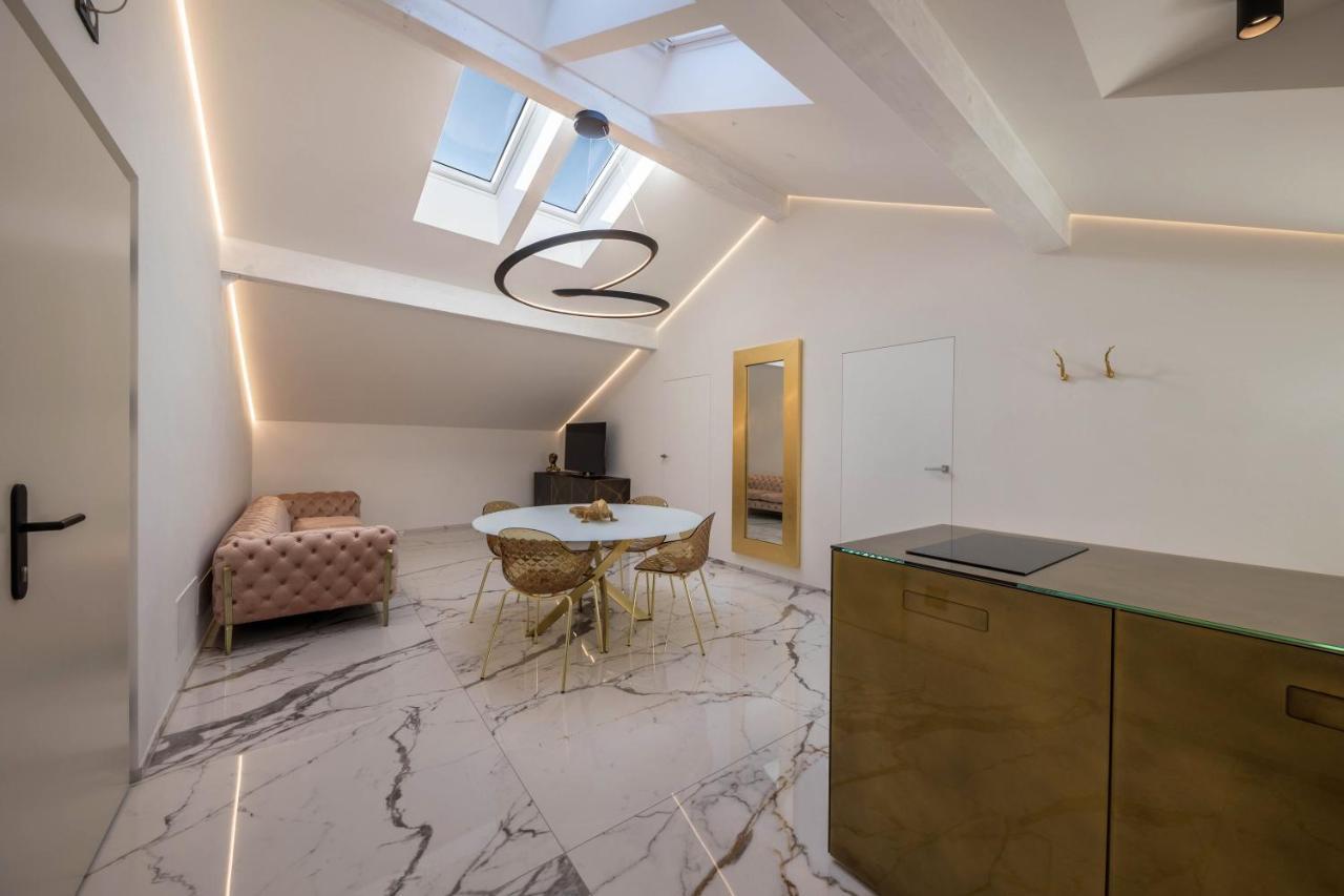 App 301 Palazzo Cavour Lägenhet Bolzano Exteriör bild